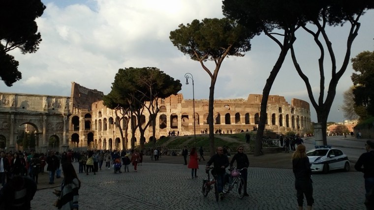 12495116_10153744317889807_6178668832593789563_n